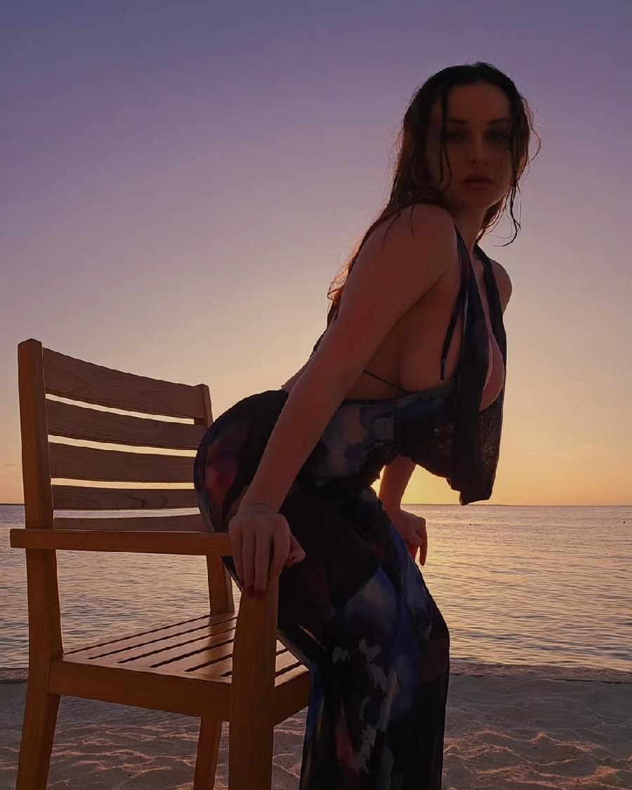 Sexy girl Miranda Faith nude in Ganzhou