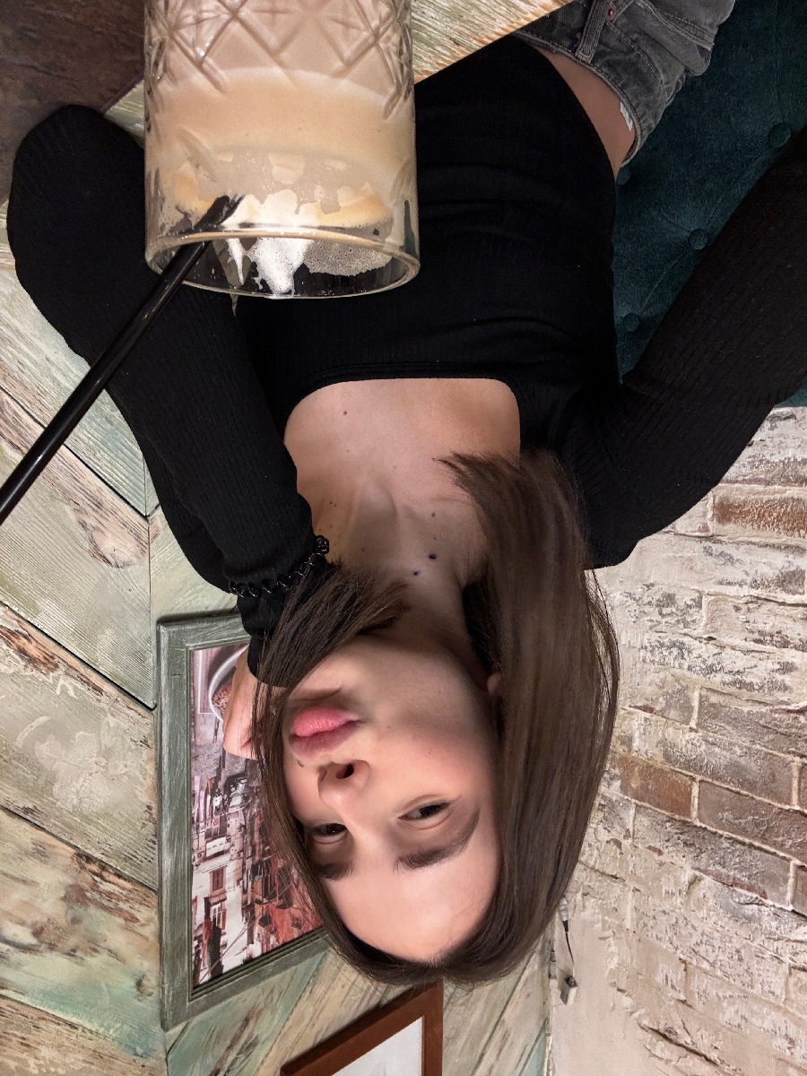 Fresh photos, fresh mood — Tina online in Ganzhou